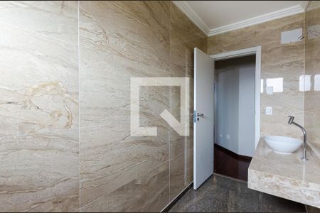 Apartamento para alugar com 163m², 3 quartos e 2 vagasBanheiro