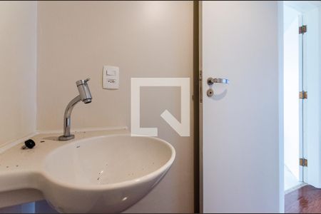 Apartamento para alugar com 163m², 3 quartos e 2 vagasLavabo