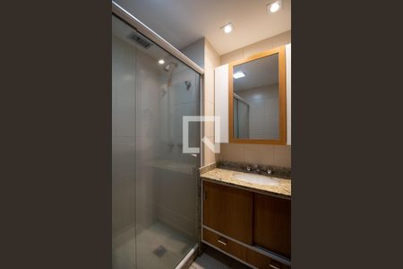 Apartamento para alugar com 190m², 3 quartos e 2 vagas Apartamento para alugar com 190m², 3 quartos e 2 vagasBanheiro