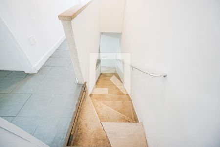 Casa à venda com 175m², 7 quartos e 2 vagasHall da escada