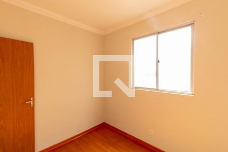 Quarto 1 de apartamento para alugar com 2 quartos, 52m² em Vila Magnesita, Belo Horizonte