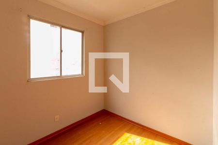 Quarto 1 de apartamento para alugar com 2 quartos, 52m² em Vila Magnesita, Belo Horizonte