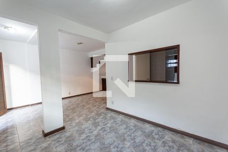 Sala de casa de condomínio à venda com 2 quartos, 83m² em Badu, Niterói