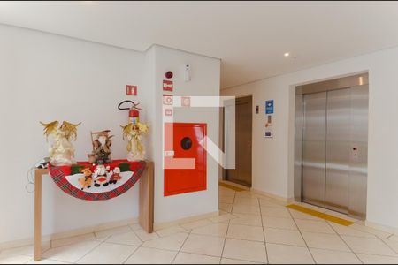 Apartamento à venda com 55m², 2 quartos e 1 vagaHall Social 