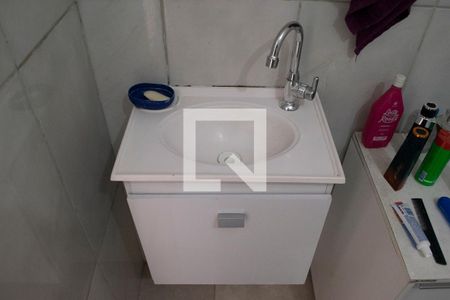 Casa à venda com 110m², 2 quartos e 2 vagas Casa à venda com 110m², 2 quartos e 2 vagasEdicula