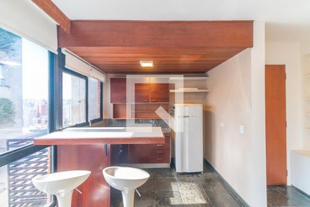 Cozinha de apartamento para alugar com 1 quarto, 47m² em Sumarezinho, São Paulo