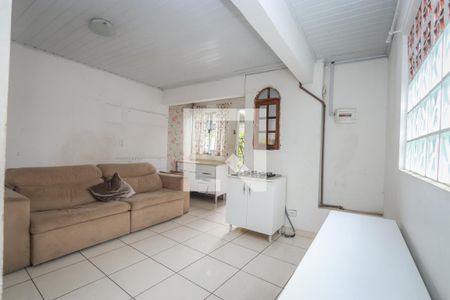 Sala / Cozinha de casa para alugar com 1 quarto, 37m² em Vila Morse, São Paulo