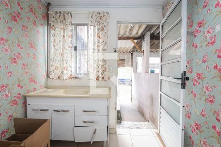 Sala / Cozinha de casa para alugar com 1 quarto, 37m² em Vila Morse, São Paulo