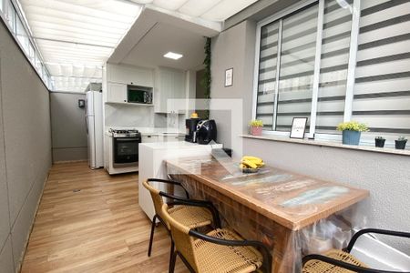 Apartamento à venda com 57m², 2 quartos e 1 vagaSala de Jantar