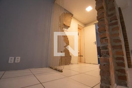 Apartamento para alugar com 81m², 2 quartos e 1 vagadetalhe paredes