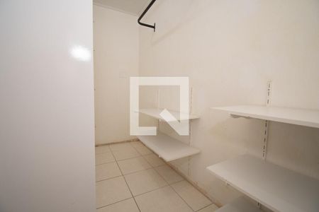 Apartamento para alugar com 81m², 2 quartos e 1 vagacloset