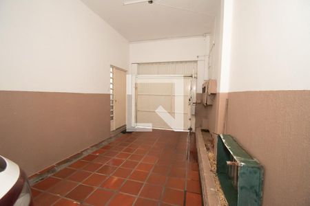 Apartamento para alugar com 81m², 2 quartos e 1 vagagaragem
