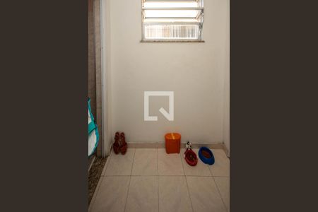 Apartamento à venda com 90m², 2 quartos e 1 vaga Apartamento à venda com 90m², 2 quartos e 1 vagaQuarto de Serviço