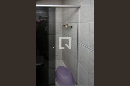 Apartamento à venda com 90m², 2 quartos e 1 vaga Apartamento à venda com 90m², 2 quartos e 1 vagaBanheiro