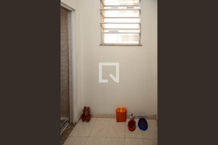 Apartamento à venda com 90m², 2 quartos e 1 vaga Apartamento à venda com 90m², 2 quartos e 1 vagaQuarto de Serviço