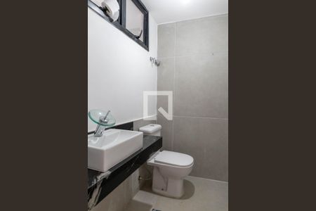 Casa à venda com 257m², 4 quartos e 2 vagasLavabo