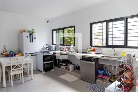 Casa à venda com 257m², 4 quartos e 2 vagasCozinha