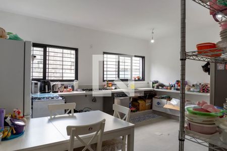 Casa à venda com 257m², 4 quartos e 2 vagasCozinha