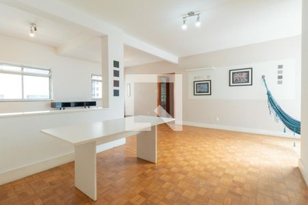 Sala de apartamento para alugar com 4 quartos, 104m² em Cerqueira César, São Paulo