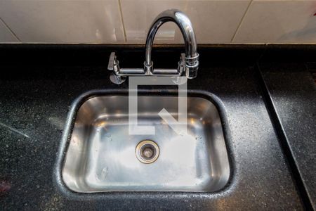 Casa à venda com 130m², 4 quartos e 4 vagasDetalhe - Cozinha