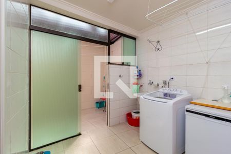 Casa à venda com 130m², 4 quartos e 4 vagasÁrea de Serviço