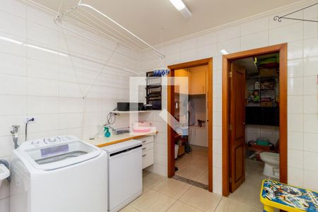 Casa à venda com 130m², 4 quartos e 4 vagasÁrea de Serviço