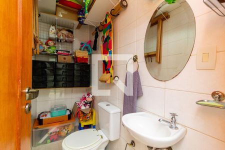 Casa à venda com 130m², 4 quartos e 4 vagasBanheiro - Área de Serviço