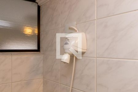 Casa à venda com 130m², 4 quartos e 4 vagasDetalhe Banheiro - Suíte 2