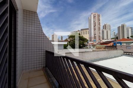 Casa à venda com 130m², 4 quartos e 4 vagasVaranda - Suíte 1