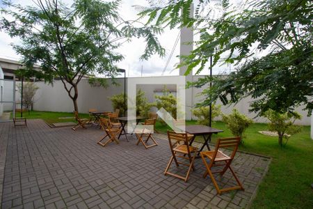 Apartamento à venda com 37m², 2 quartos e sem vagaÁrea comum