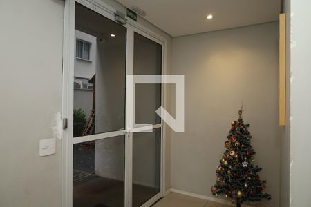 Apartamento à venda com 37m², 2 quartos e sem vagaÁrea comum - Entrada do prédio