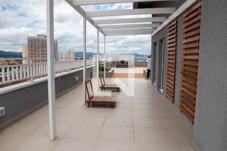 Studio para alugar com 30m², 1 quarto e sem vaga Studio para alugar com 30m², 1 quarto e sem vagaTerraço