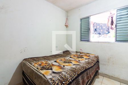 Casa à venda com 200m², 3 quartos e 2 vagas Casa à venda com 200m², 3 quartos e 2 vagasQuarto 4