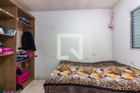 Casa à venda com 200m², 3 quartos e 2 vagas Casa à venda com 200m², 3 quartos e 2 vagasQuarto 4