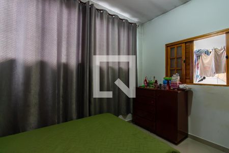 Casa à venda com 200m², 3 quartos e 2 vagas Casa à venda com 200m², 3 quartos e 2 vagasQuarto 1