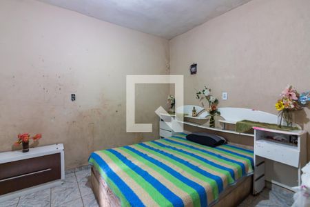 Casa à venda com 200m², 3 quartos e 2 vagas Casa à venda com 200m², 3 quartos e 2 vagasQuarto 3