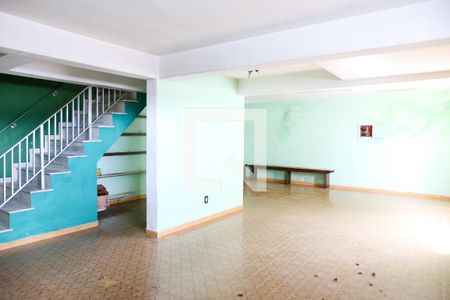 Casa para alugar com 124m², 3 quartos e 4 vagas Casa para alugar com 124m², 3 quartos e 4 vagasAcesso a Garagem
