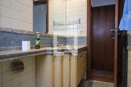 Banheiro de apartamento para alugar com 3 quartos, 109m² em Gutierrez, Belo Horizonte