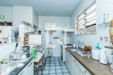 Casa à venda com 380m², 4 quartos e 5 vagasCozinha