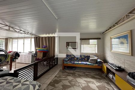 Casa à venda com 210m², 4 quartos e 3 vagasÁrea Externa