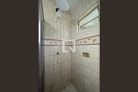 Casa à venda com 210m², 4 quartos e 3 vagasBox do Banheiro da Suíte