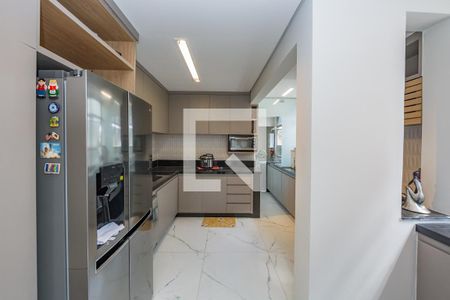 Apartamento à venda com 250m², 4 quartos e 2 vagasCozinha