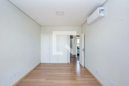Apartamento à venda com 250m², 4 quartos e 2 vagasQuarto 3