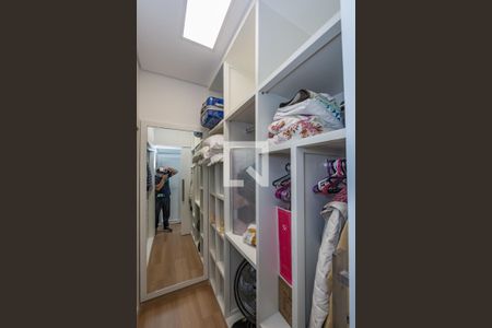 Apartamento à venda com 250m², 4 quartos e 2 vagasCloset da suíte