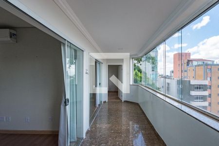 Apartamento à venda com 250m², 4 quartos e 2 vagasVaranda dos Quartos 