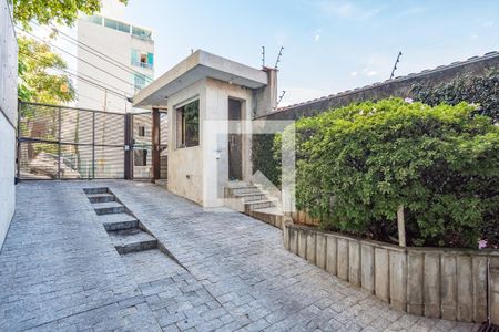 Apartamento à venda com 250m², 4 quartos e 2 vagasEntrada