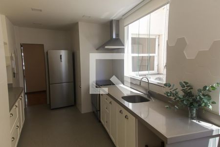 Apartamento para alugar com 104m², 2 quartos e 1 vagaCozinha