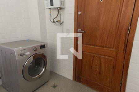 Apartamento para alugar com 104m², 2 quartos e 1 vagaÁrea de Serviço