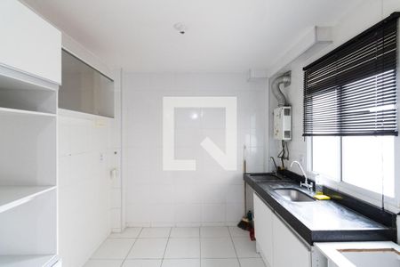 Apartamento à venda com 42m², 2 quartos e 1 vaga Apartamento à venda com 42m², 2 quartos e 1 vagaCozinha e Área de Serviço