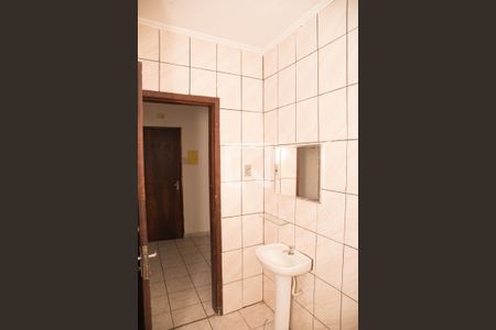 Banheiro de apartamento à venda com 1 quarto, 50m² em Vila Nogueira, Diadema